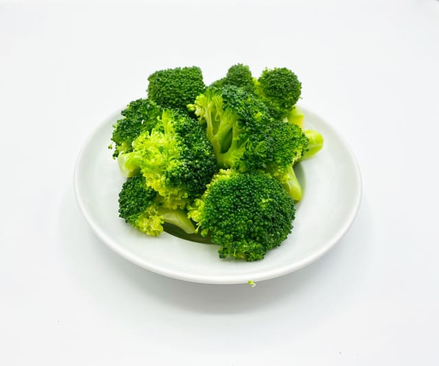 Side Steamed Broccoli.