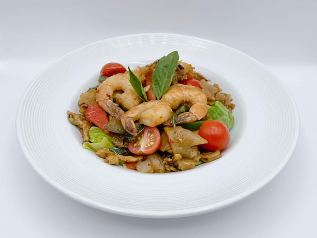 Drunken Noodle - Pad Kee Mao (Tray).