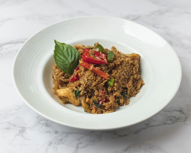 Thai Basil Spicy Fried Rice (Tray).