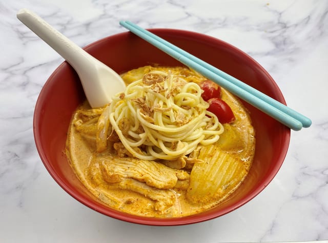 Thai Yellow Curry Noodle.