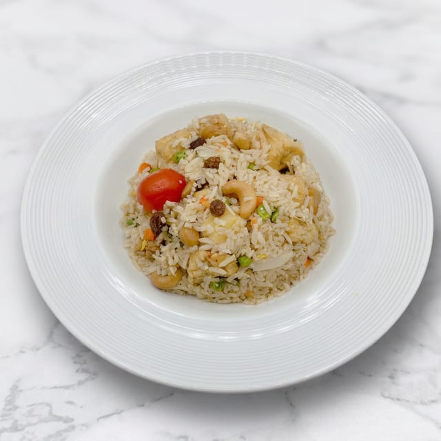Vegan Pineapple Fried Rice (No Egg).