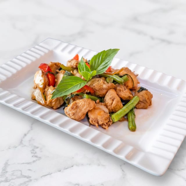 Vegan Ka Praw - Thai Basil Stir-Fry (Tray).