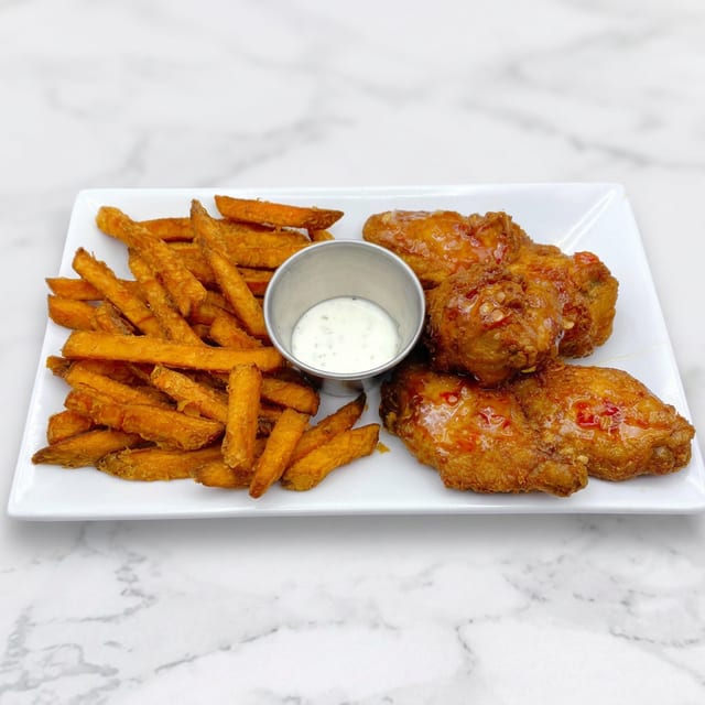 Honey BBQ Wings (5 Pcs) & Sweet Potato Fries.