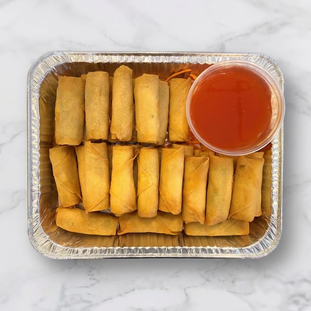 Crispy Chicken Spring Rolls (30 Pieces Tray).