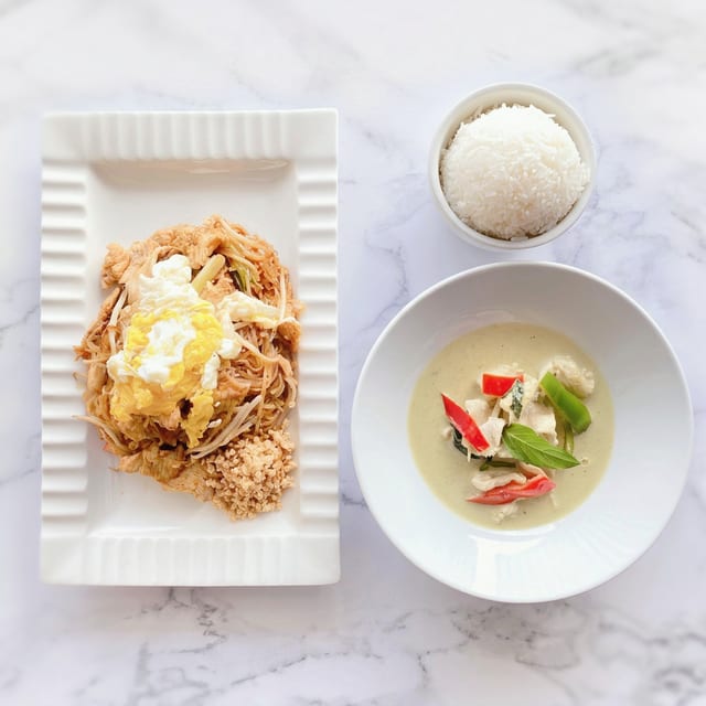 (Combo Full Size) Pad Thai + Green Curry.