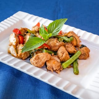 Vegan Ka Praw - Thai Basil Stir-Fry (Tray)