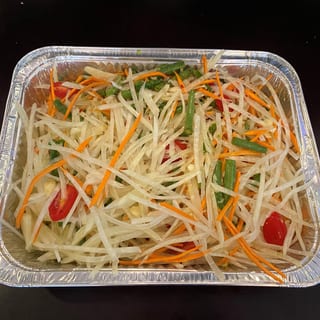 Som Tum - Papaya Salad (Tray)